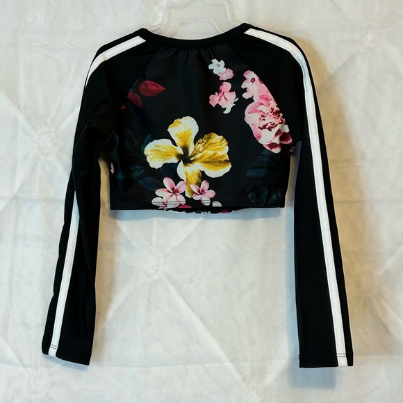 NWT Girls One Piece Swimsuit w/ Matching Jacket- Sz 4/5 - Picture 10 of 10